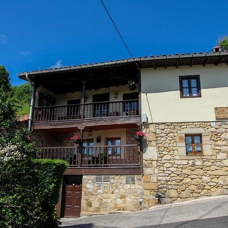 Apartamentos 'Los Balcones De Nieda 2' Cangas de Onis Exterior photo
