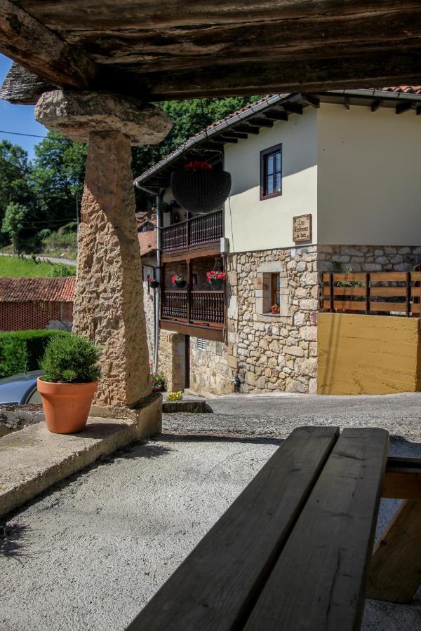 Apartamentos 'Los Balcones De Nieda 2' Cangas de Onis Exterior photo